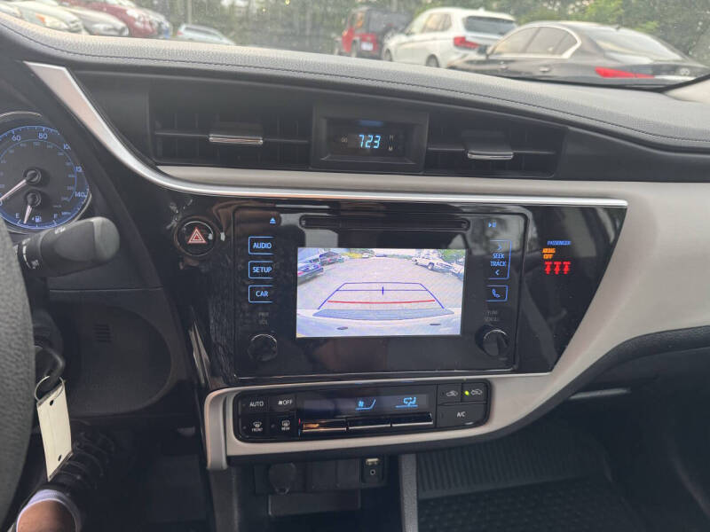 2018 Toyota Corolla LE