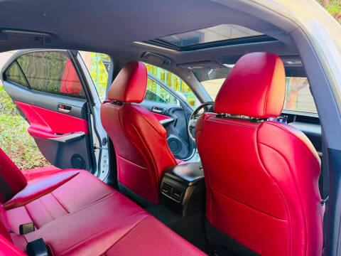 2018 Lexus IS 300