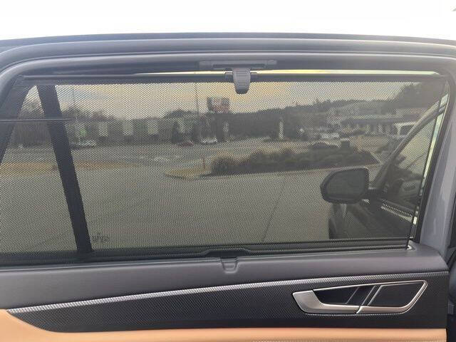 2026 Volkswagen Atlas Cross Sport SEL R-Line Black 4Motion