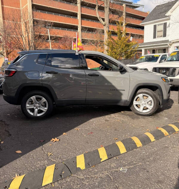2023 Jeep Compass Sport