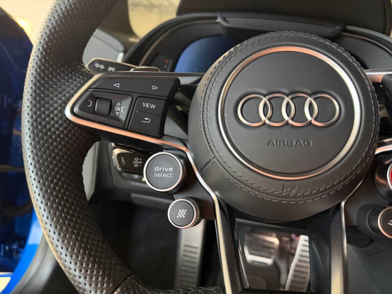 2023 Audi R8 5.2 V10 performance