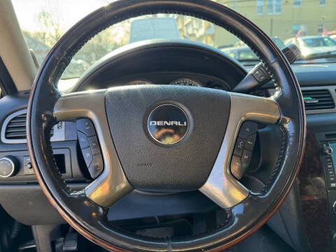 2009 GMC Yukon Denali