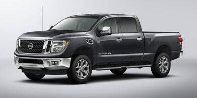 2016 Nissan Titan XD Pro-4X's photo