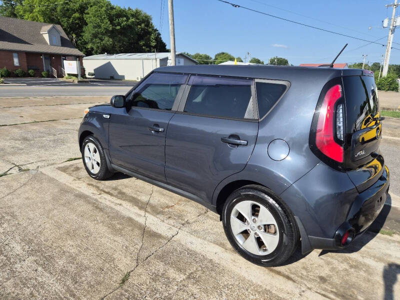 2016 Kia Soul +