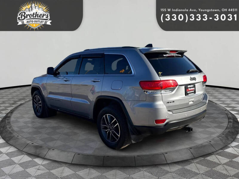 2019 Jeep Grand Cherokee Laredo