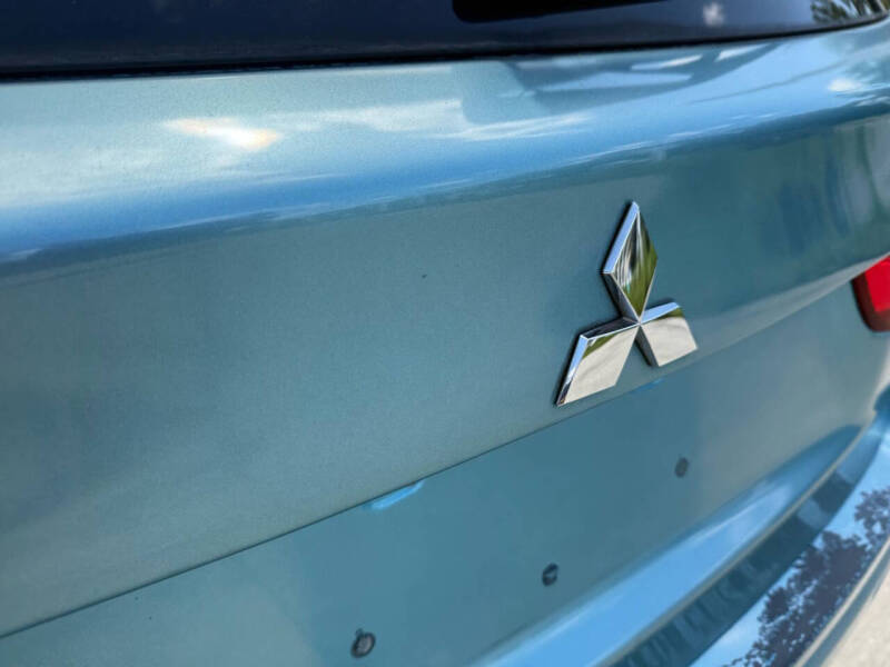 2011 Mitsubishi Outlander Sport SE