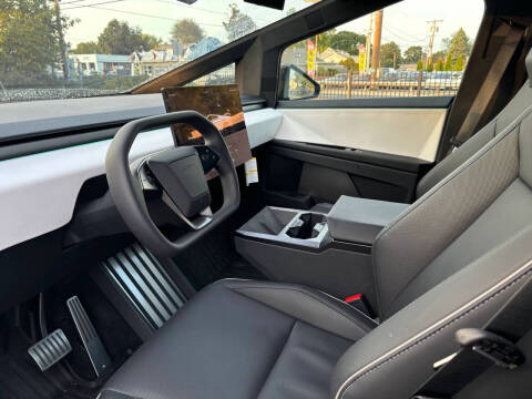 2024 Tesla Cybertruck