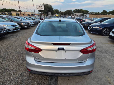 2014 Ford Focus S