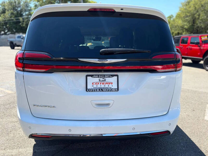 2021 Chrysler Pacifica Touring L