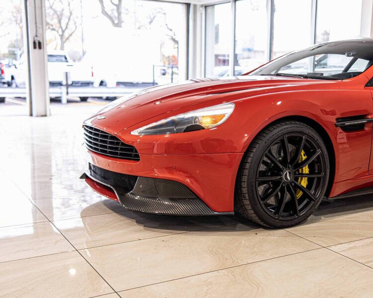2014 Aston Martin Vanquish