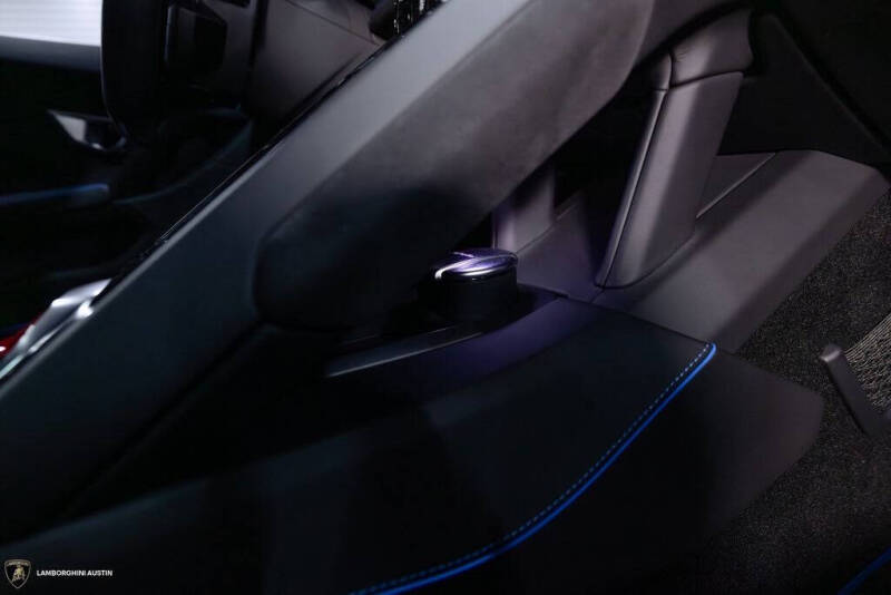 2021 Lamborghini Huracan EVO