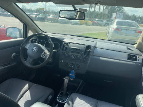 2008 Nissan Versa 1.8 S