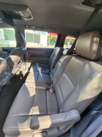2015 Honda Odyssey EX-L w/DVD