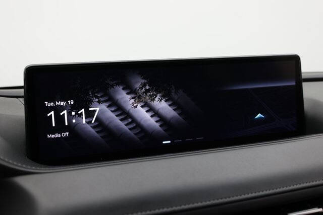 2023 Genesis Electrified G80