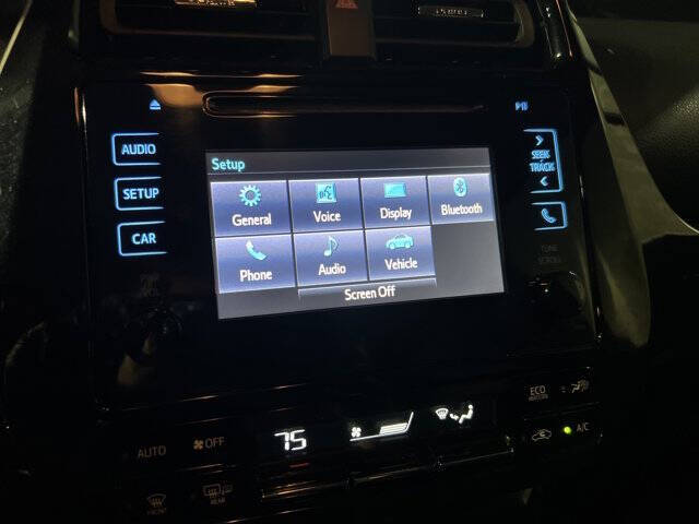 2019 Toyota Prius LE