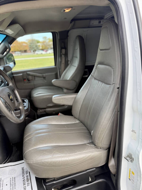 2020 Chevrolet Express 2500