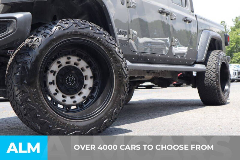 2023 Jeep Gladiator Sport