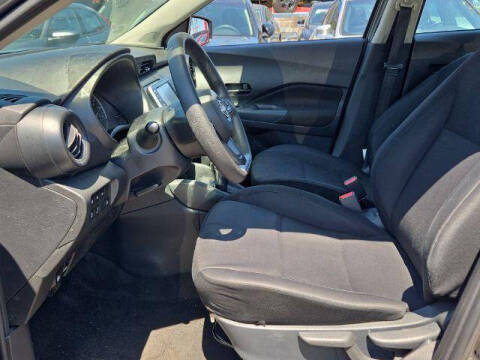 2023 Nissan Kicks S