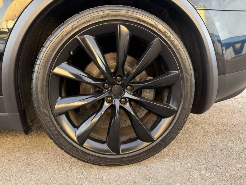 2020 Tesla Model X Long Range Plus