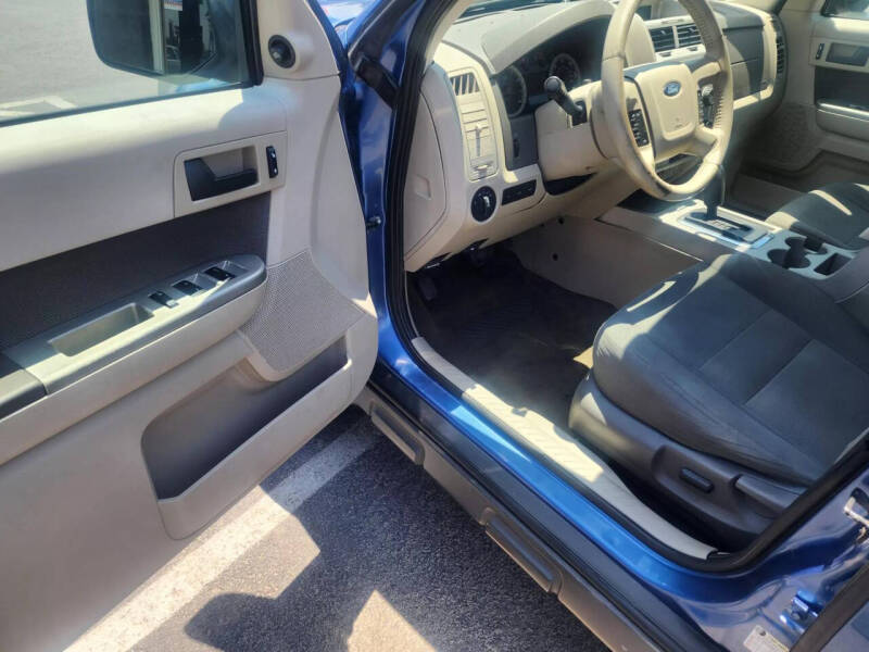 2009 Ford Escape XLT