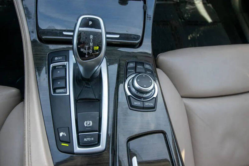 2011 BMW 5 Series 535i