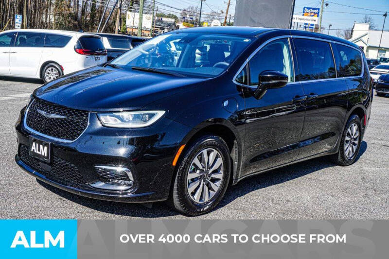2024 Chrysler Pacifica Plug-In Hybrid Select