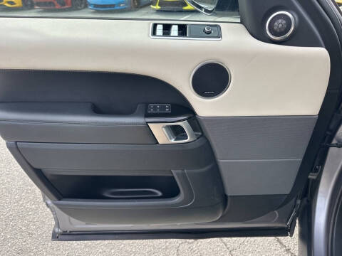 2021 Land Rover Range Rover Sport HSE Silver Edition