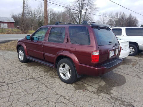 2002 Infiniti QX4 for sale at David Shiveley in Mount Orab OH