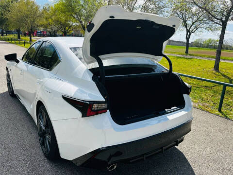 2024 Lexus IS 350 F SPORT Design