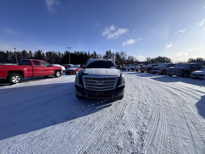 2017 Cadillac Escalade Platinum