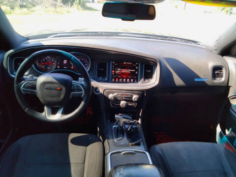 2015 Dodge Charger SXT