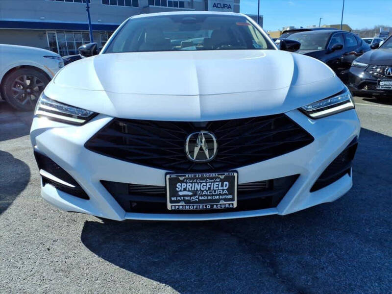 2025 Acura TLX w/Tech