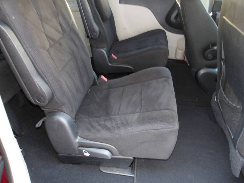 2011 Chrysler Town and Country Touring