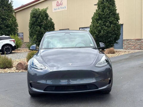 2023 Tesla Model Y Long Range