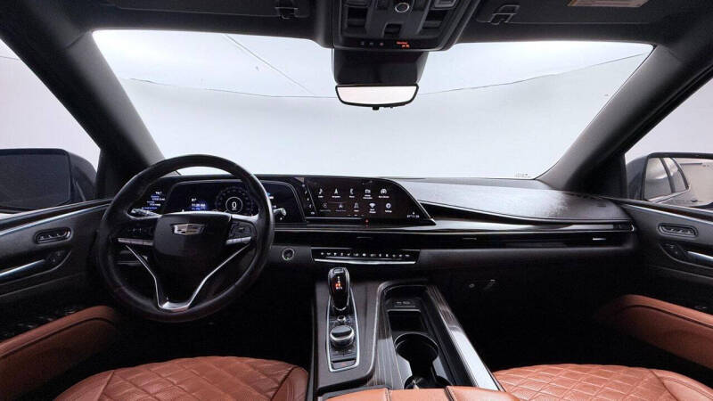 2022 Cadillac Escalade Premium Luxury