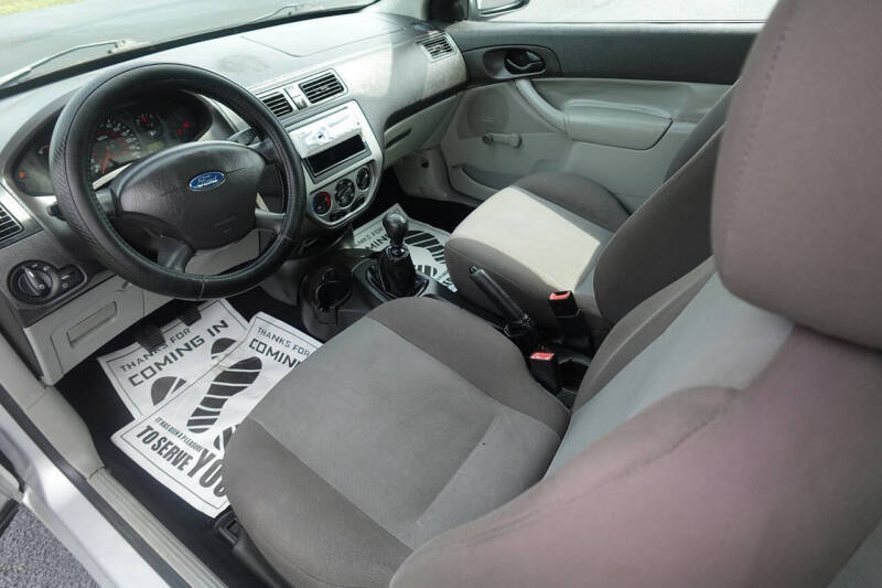 2007 Ford Focus ZX3 S