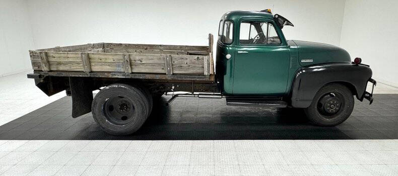 1952 Chevrolet C/K 3500 Series