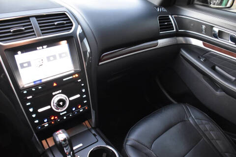 2019 Ford Explorer Platinum