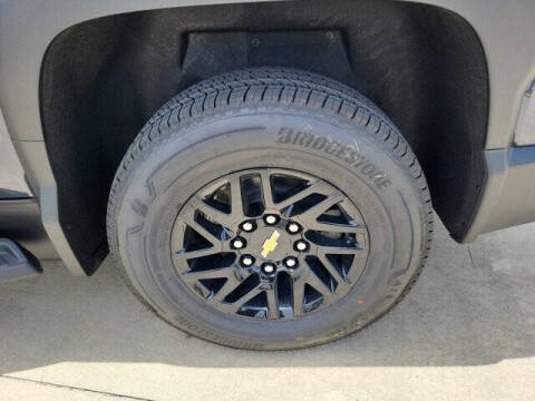 2025 Chevrolet Silverado EV LT