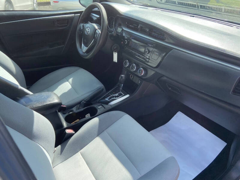 2014 Toyota Corolla LE