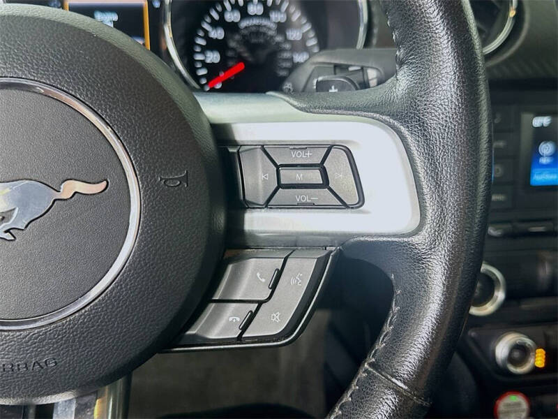 2015 Ford Mustang V6