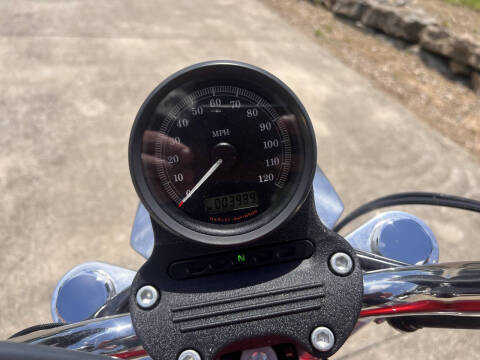 2012 Harley-Davidson XL883L