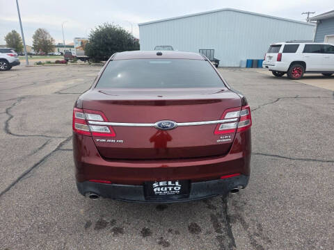 2015 Ford Taurus SEL