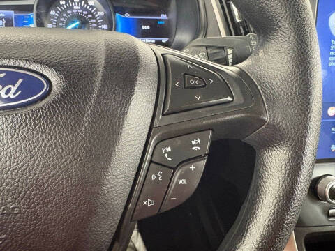 2023 Ford Edge SE