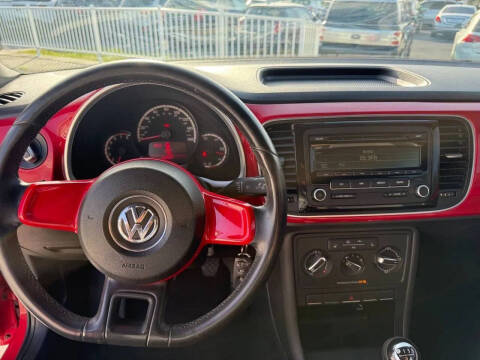 2013 Volkswagen Beetle