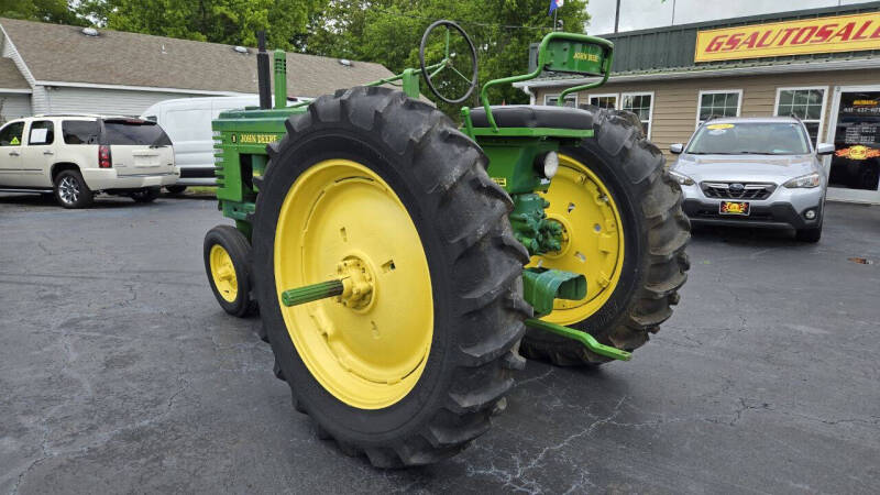 1949 John Deere B