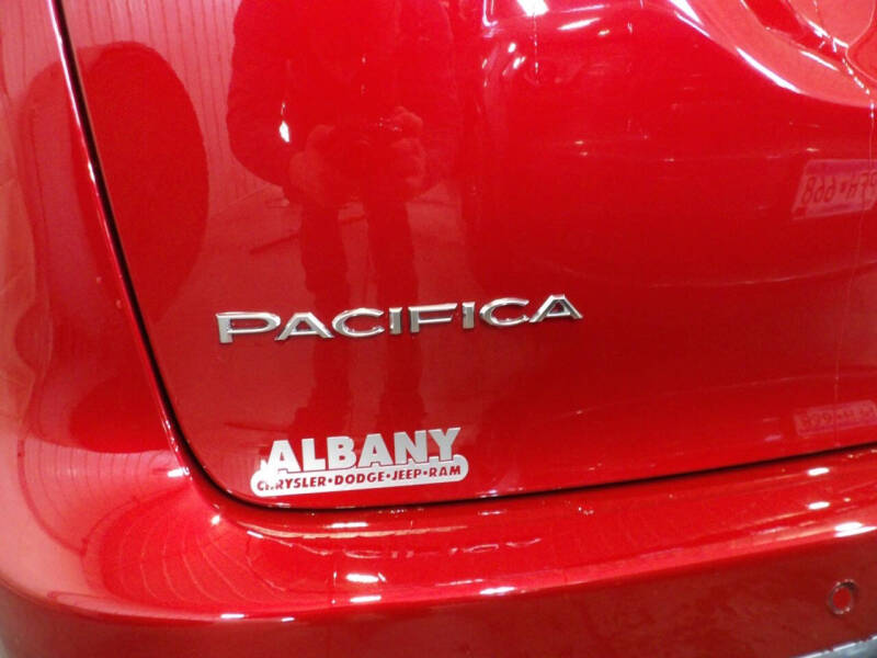 2026 Chrysler Pacifica Pinnacle