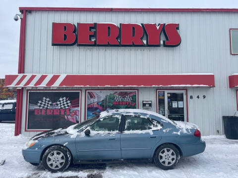 2005 Ford Taurus for sale at Berry's Cherries Auto in Billings MT