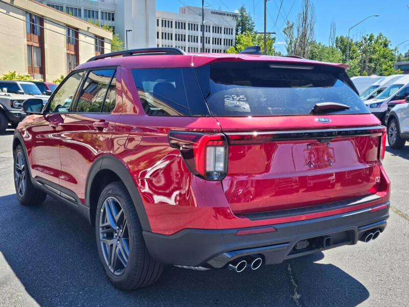 2026 Ford Explorer ST