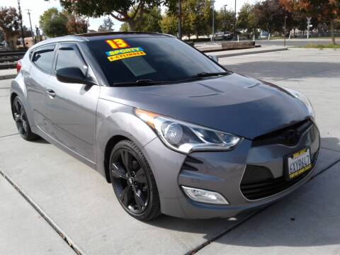 2013 Hyundai Veloster for sale at Super Car Sales Inc. in Oakdale CA